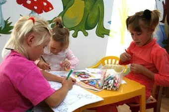 Служба крови предлагает детям сделать открытки для доноров Служба крови предлагает детям сделать открытки для доноров